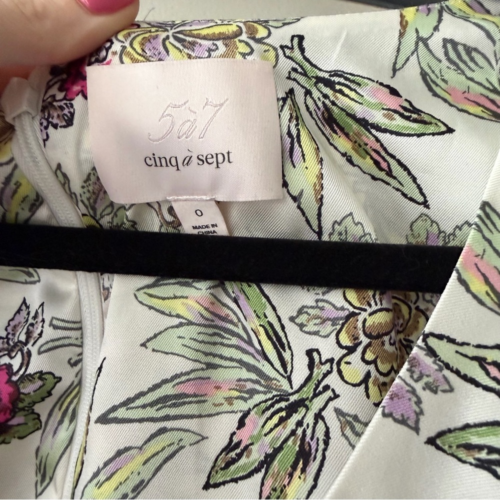 Cinq à Sept Light Washed Floral Walker Dress XS - Picture 4 of 6
